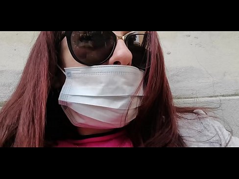 ❤️ Η Νικολέτα εκδικείται τον γείτονά της και κατουράει στο γκαράζ του (Ειδικό Covid19 Ιταλική καραντίνα) ❌ Χάρντκορ πορνό ️