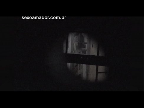 ❤️ Ξανθιά κοπέλα βιντεοσκοπήθηκε κρυφά από ηδονοβλεψία της γειτονιάς κρυμμένο πίσω από κούφια τούβλα ❌ Χάρντκορ πορνό ️